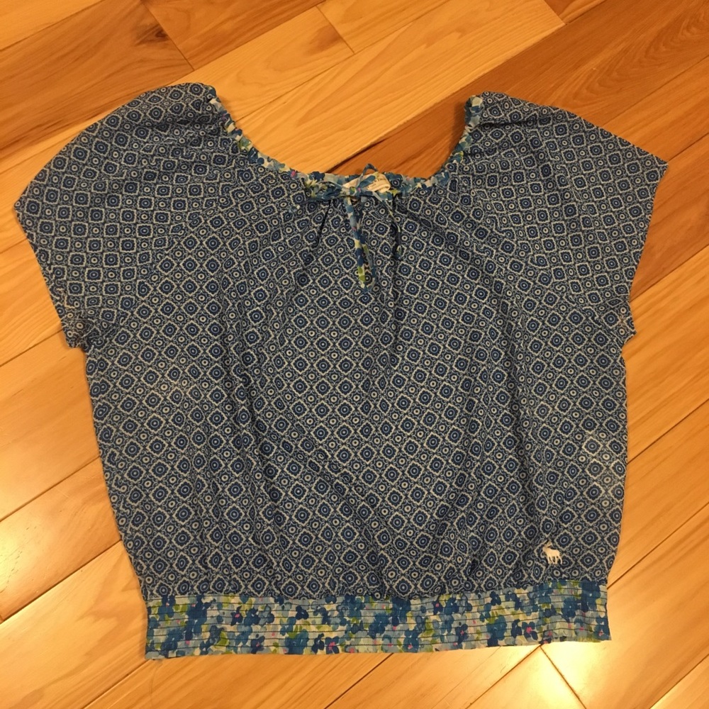 Abercrombie & Fitch peasant top size 12